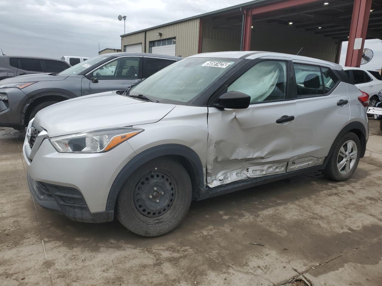 NISSAN KICKS S 2020