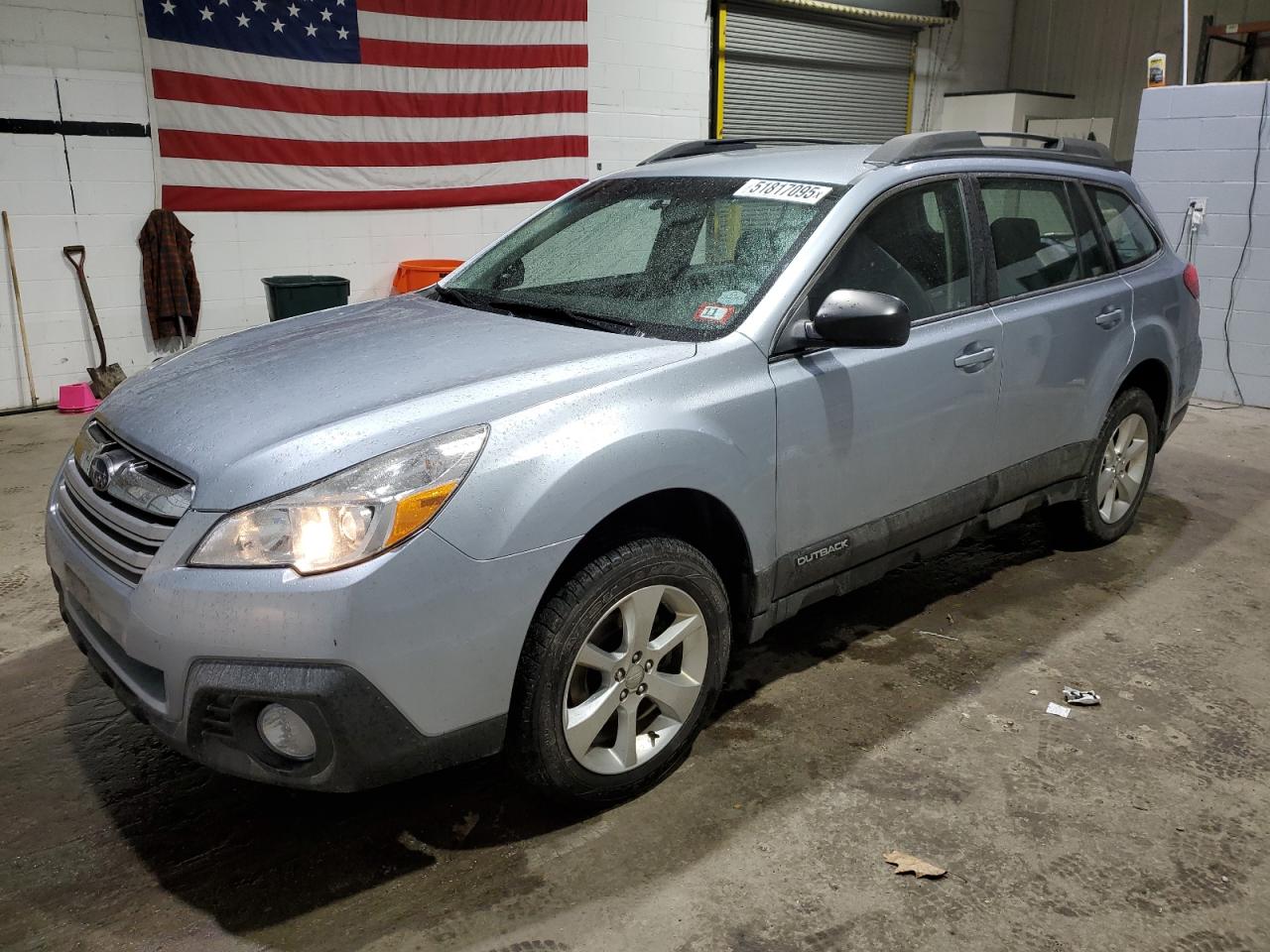 SUBARU OUTBACK 2. 2014
