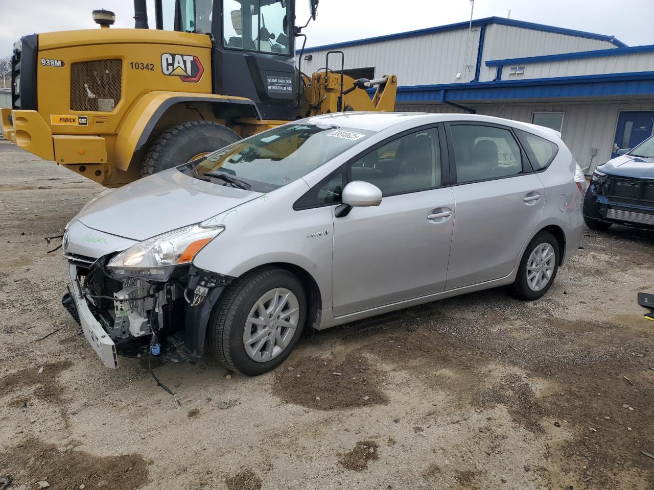 TOYOTA PRIUS V 2014