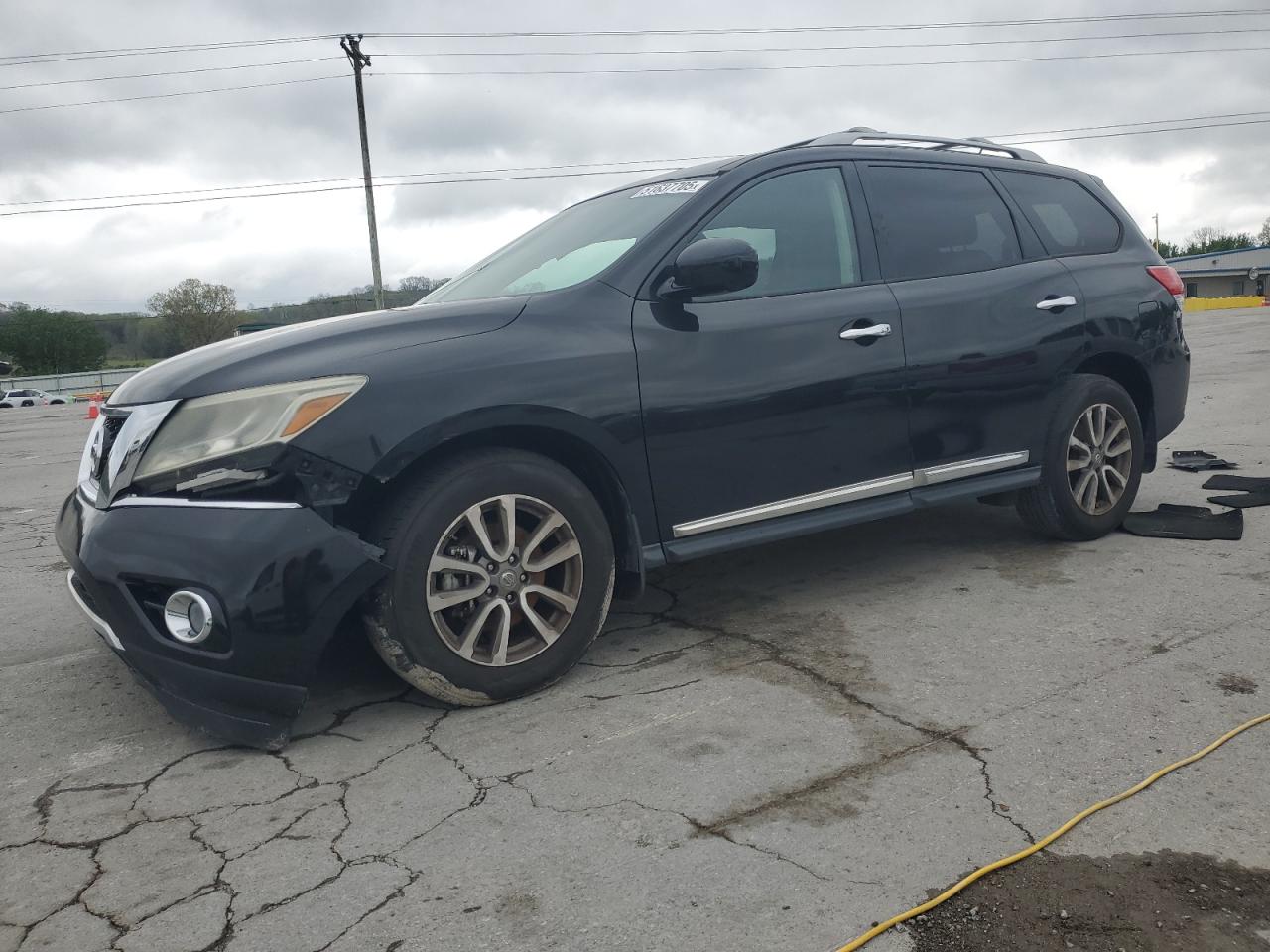 NISSAN PATHFINDER 2015