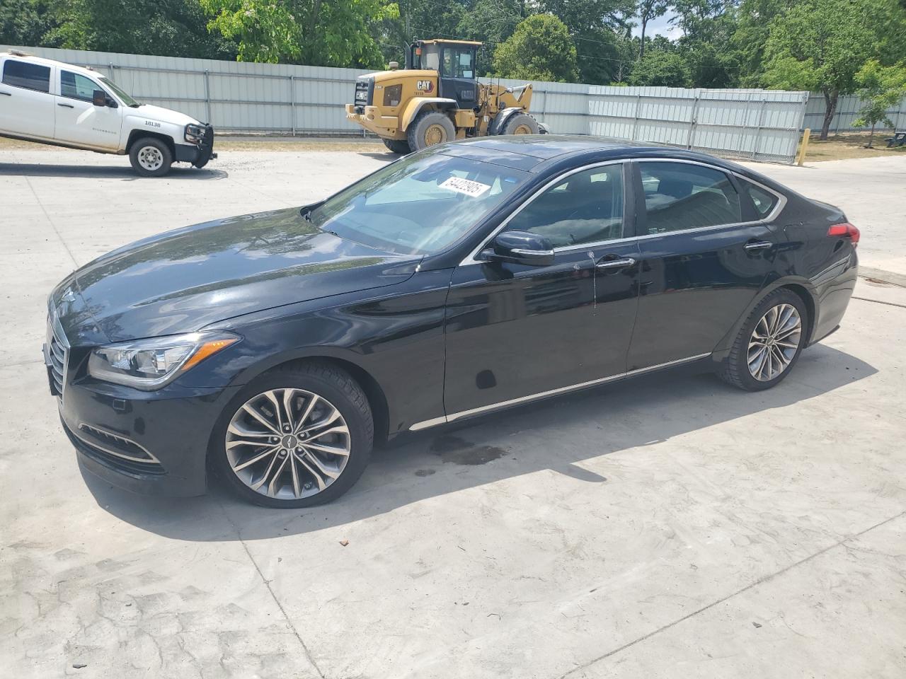 HYUNDAI GENESIS 3. 2015