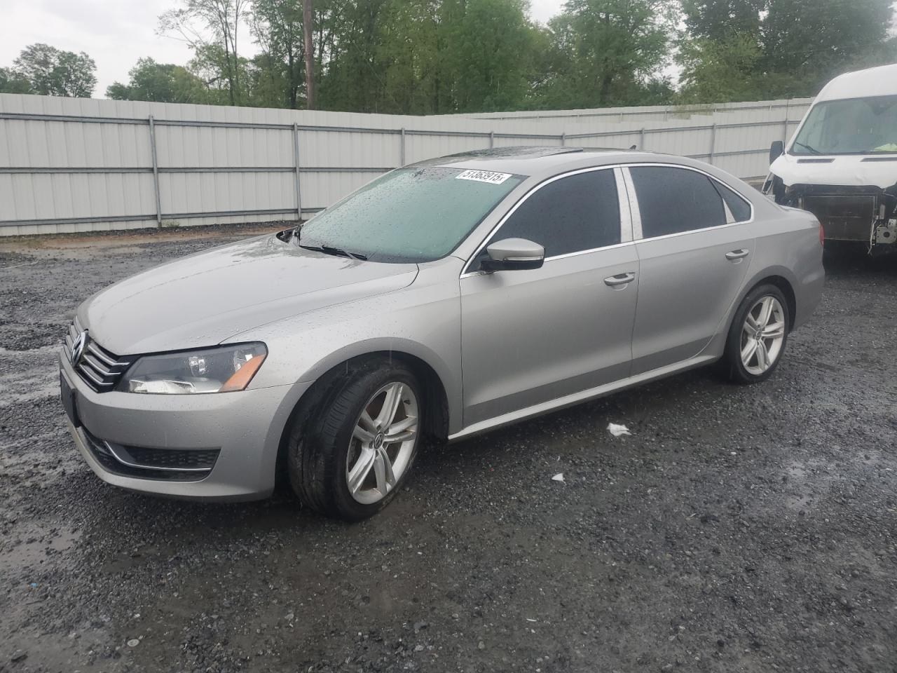 VOLKSWAGEN PASSAT SE 2014