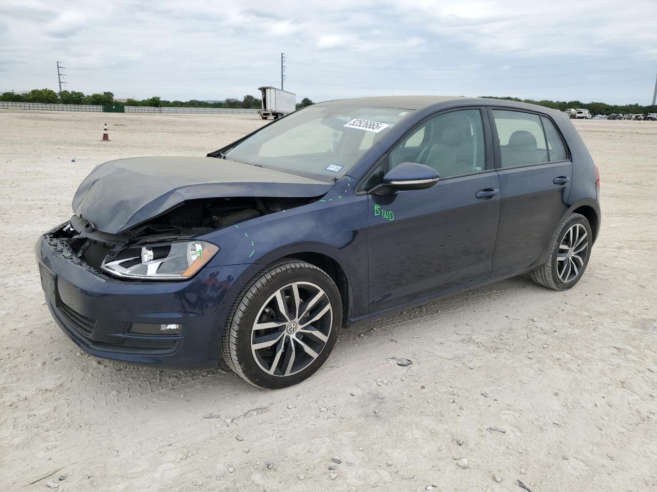 VOLKSWAGEN GOLF 2015