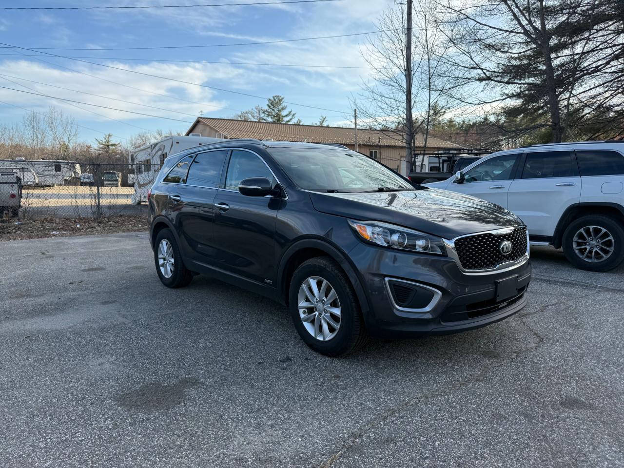 KIA SORENTO LX 2017