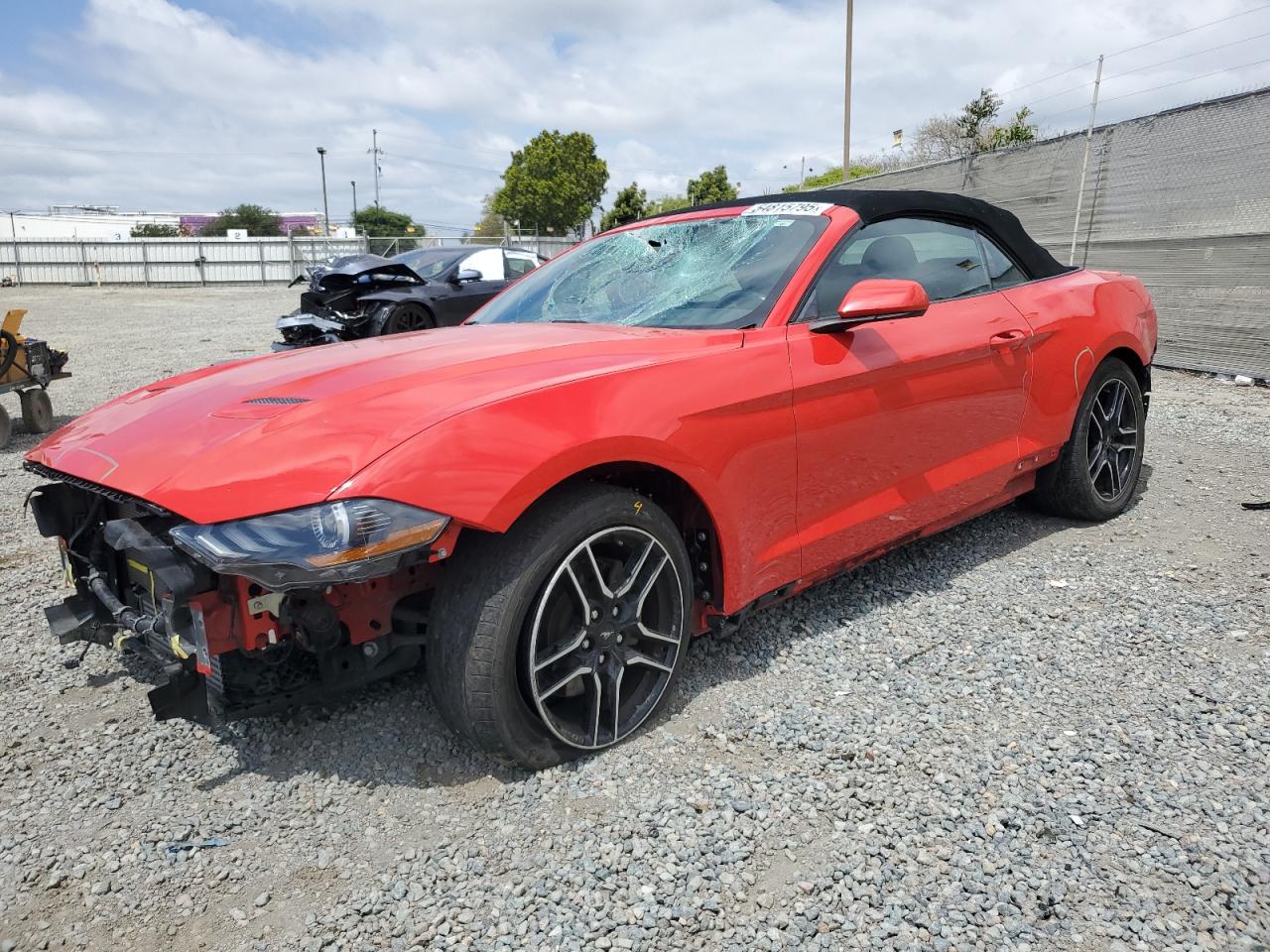 FORD MUSTANG 2021