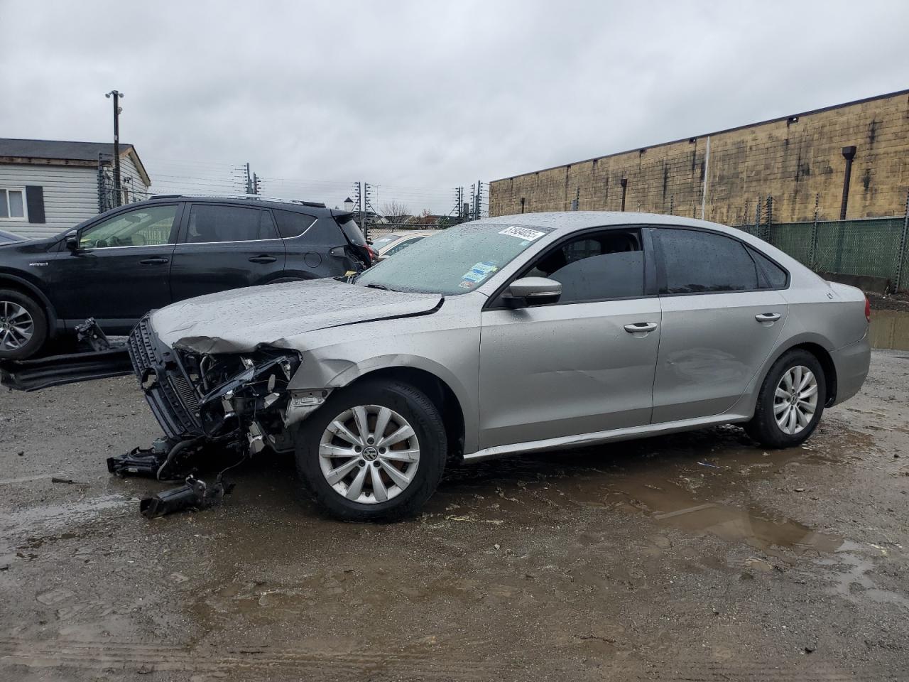 VOLKSWAGEN PASSAT S 2013