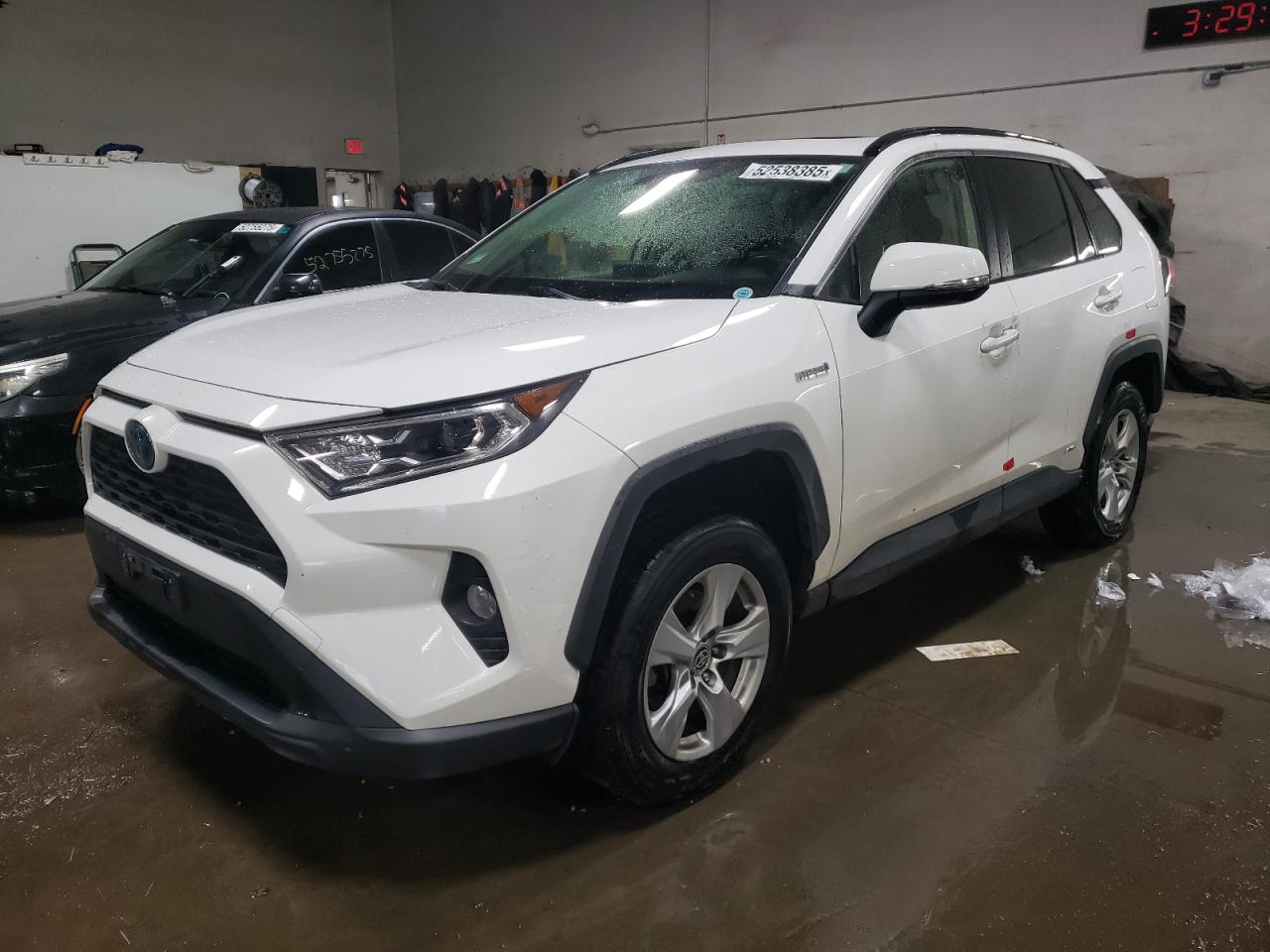 TOYOTA RAV4 XLE 2020