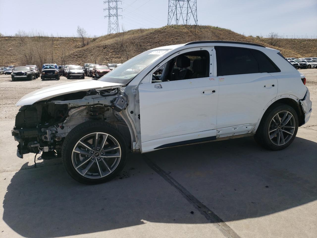 AUDI Q3 PREMIUM 2024