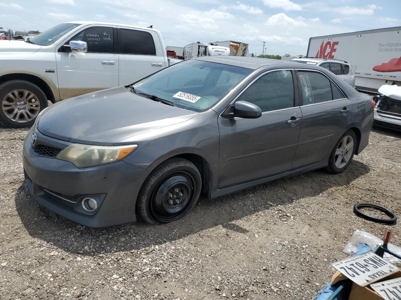 TOYOTA CAMRY L 2013