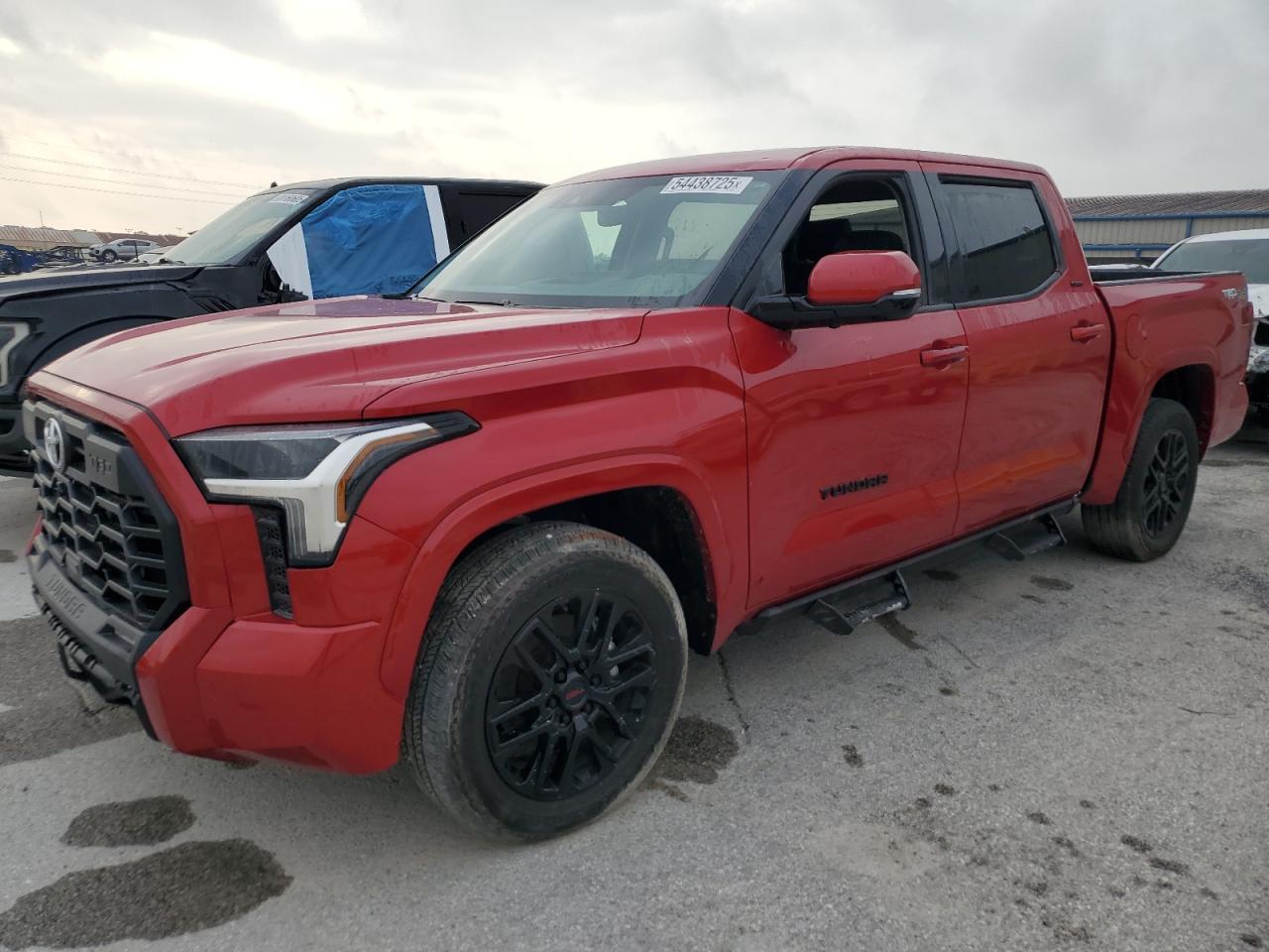 TOYOTA TUNDRA CRE 2023