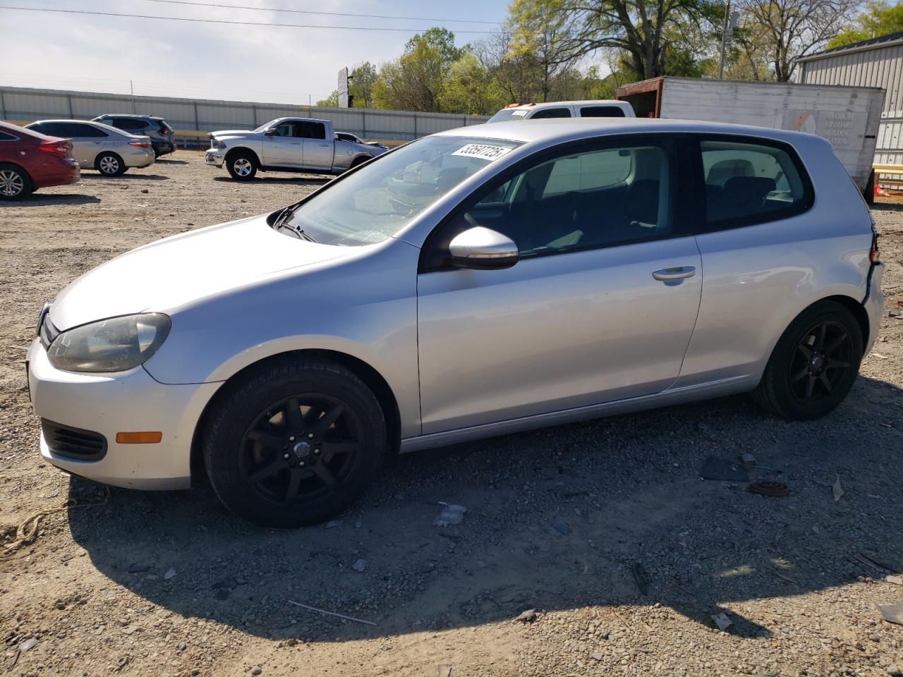VOLKSWAGEN GOLF 2010