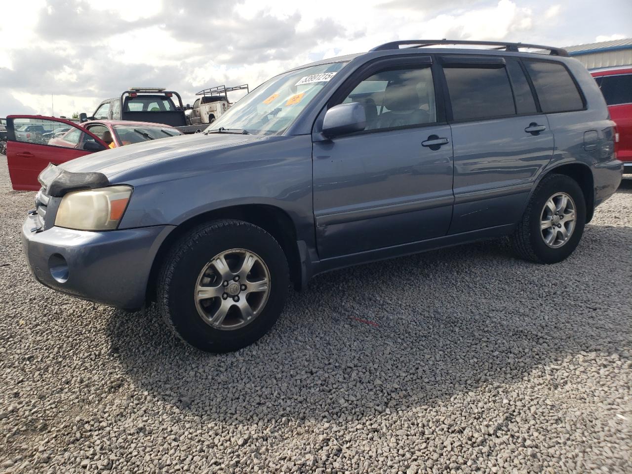 TOYOTA HIGHLANDER 2005