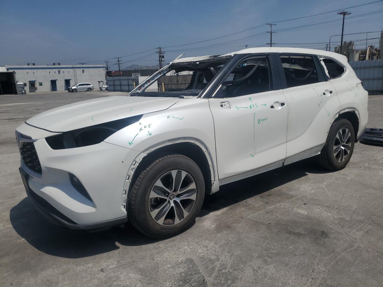 TOYOTA HIGHLANDER 2021
