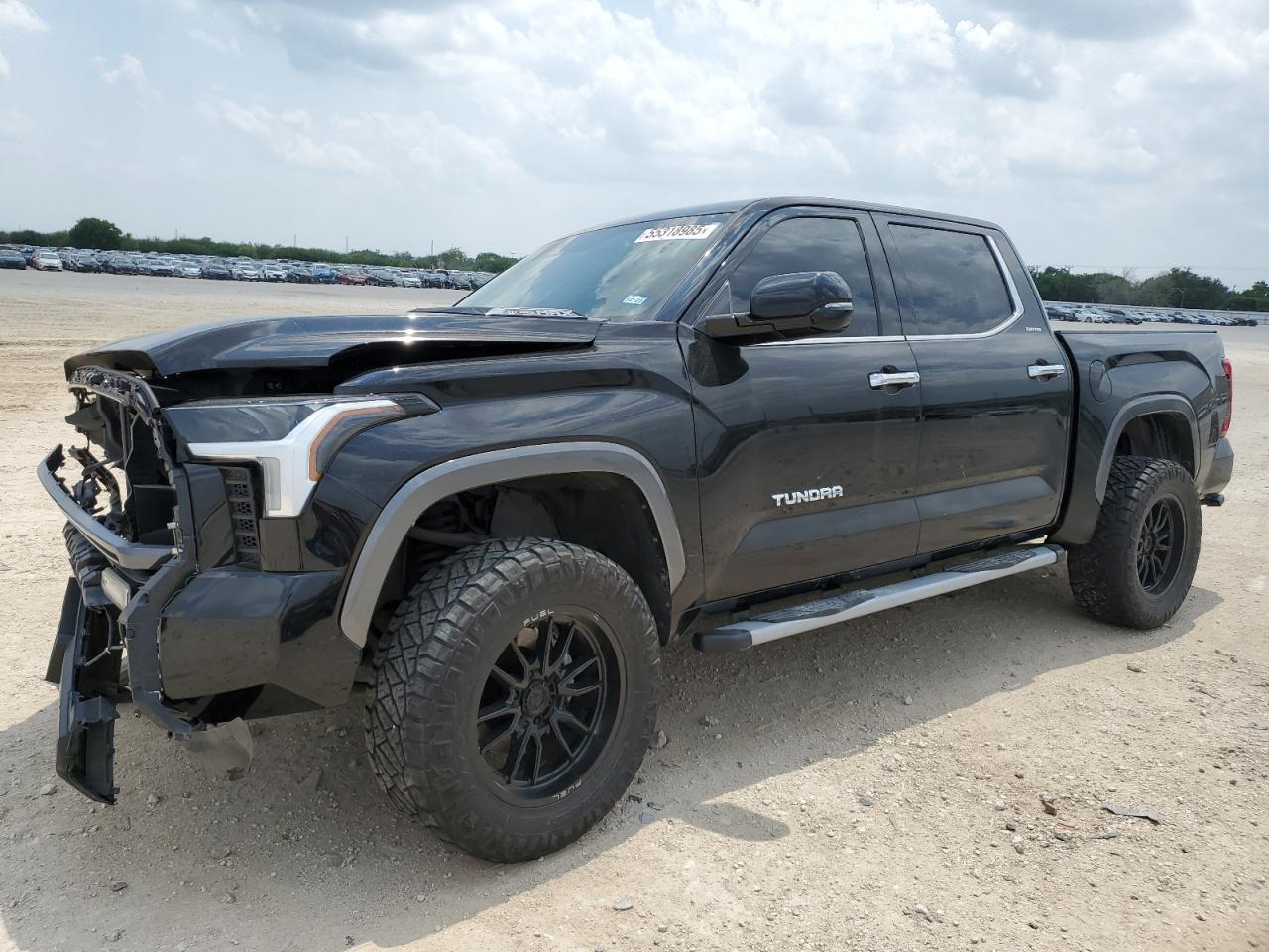 TOYOTA TUNDRA CRE 2023