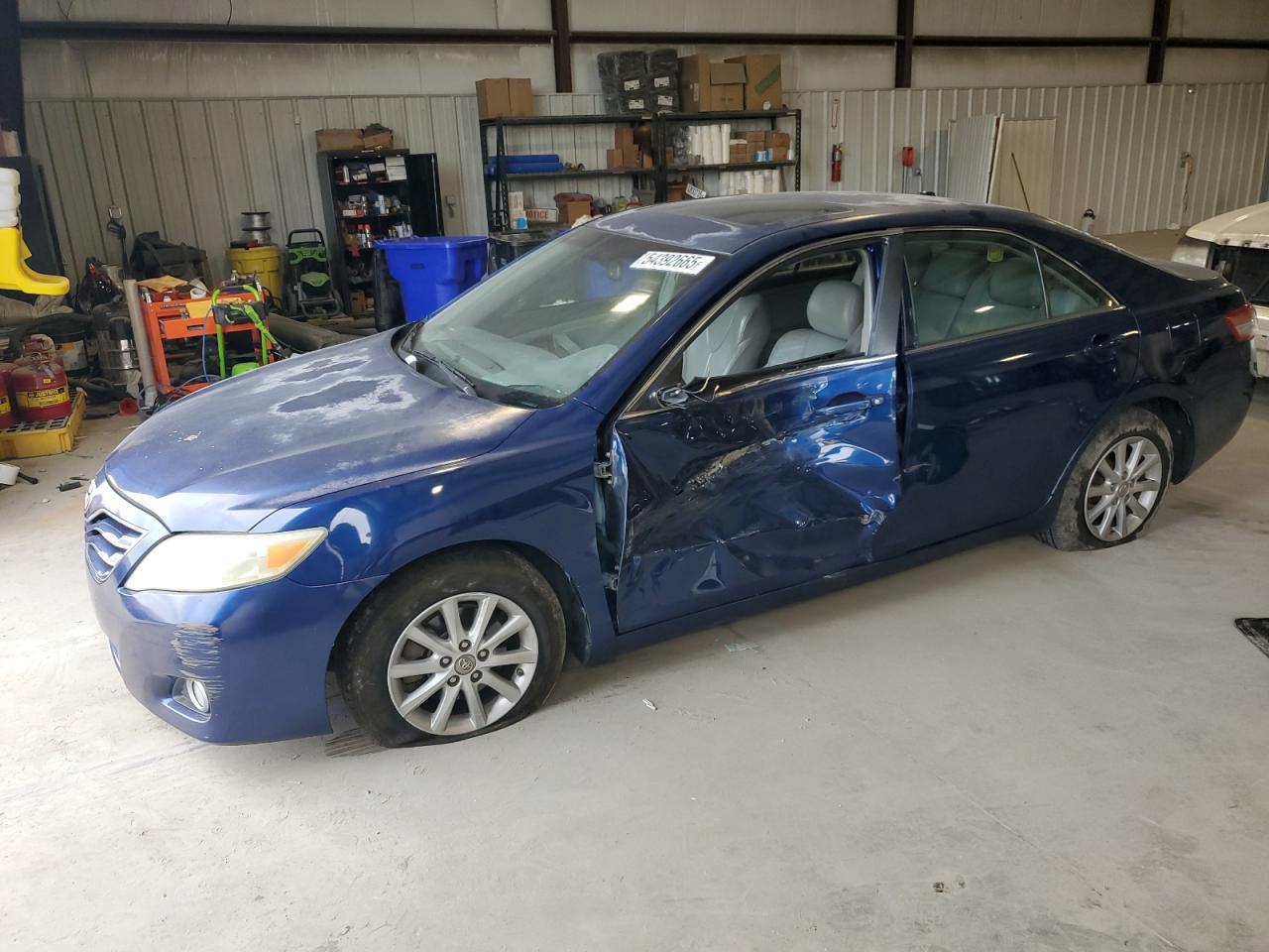 TOYOTA CAMRY BASE 2010