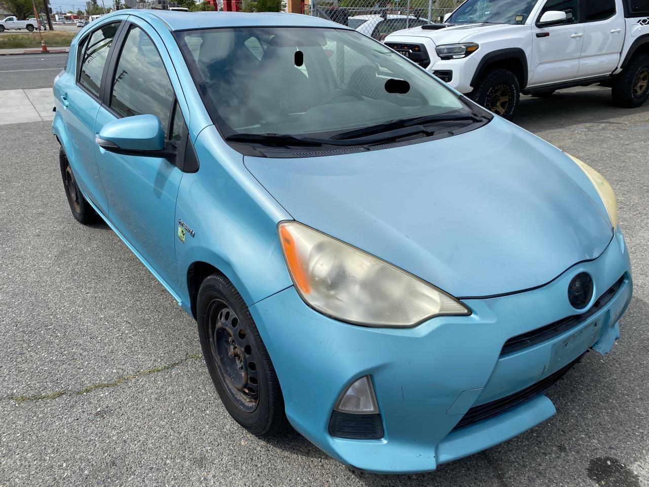 TOYOTA PRIUS C 2012