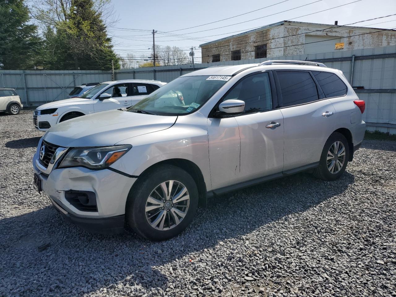 NISSAN PATHFINDER 2018