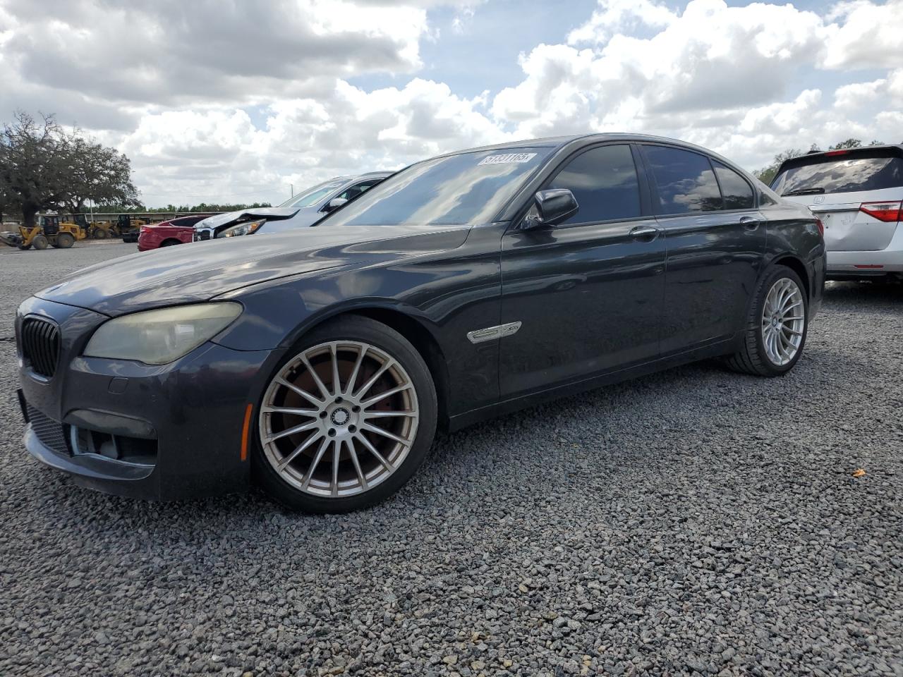 BMW 750 XI 2012