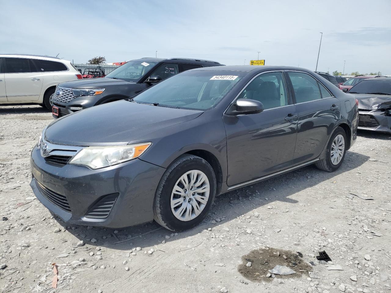 TOYOTA CAMRY BASE 2012