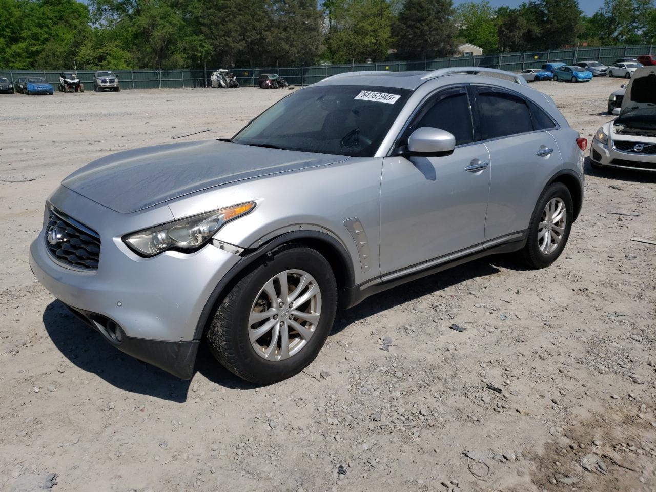 INFINITI FX35 2010