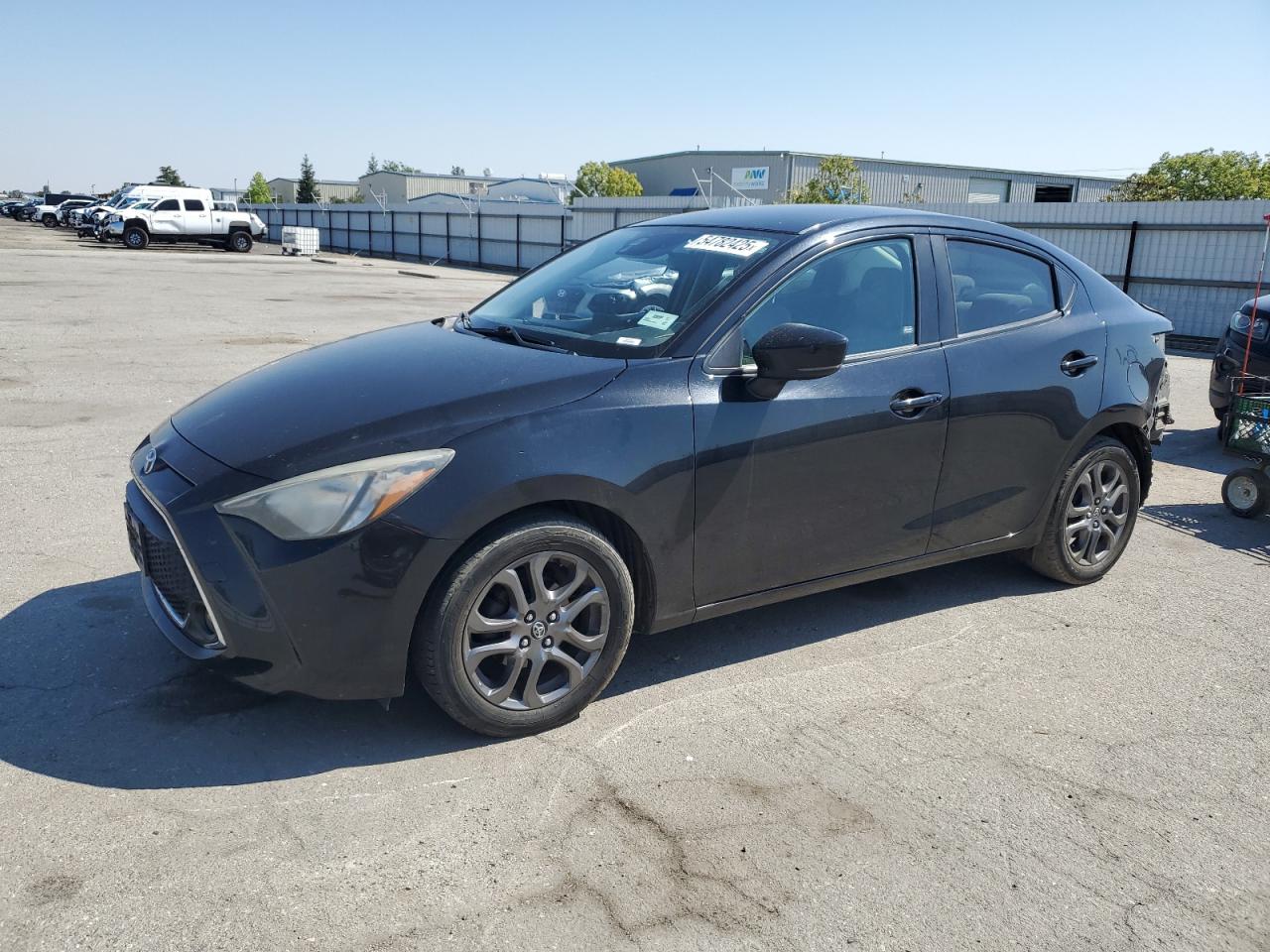 TOYOTA YARIS L 2019
