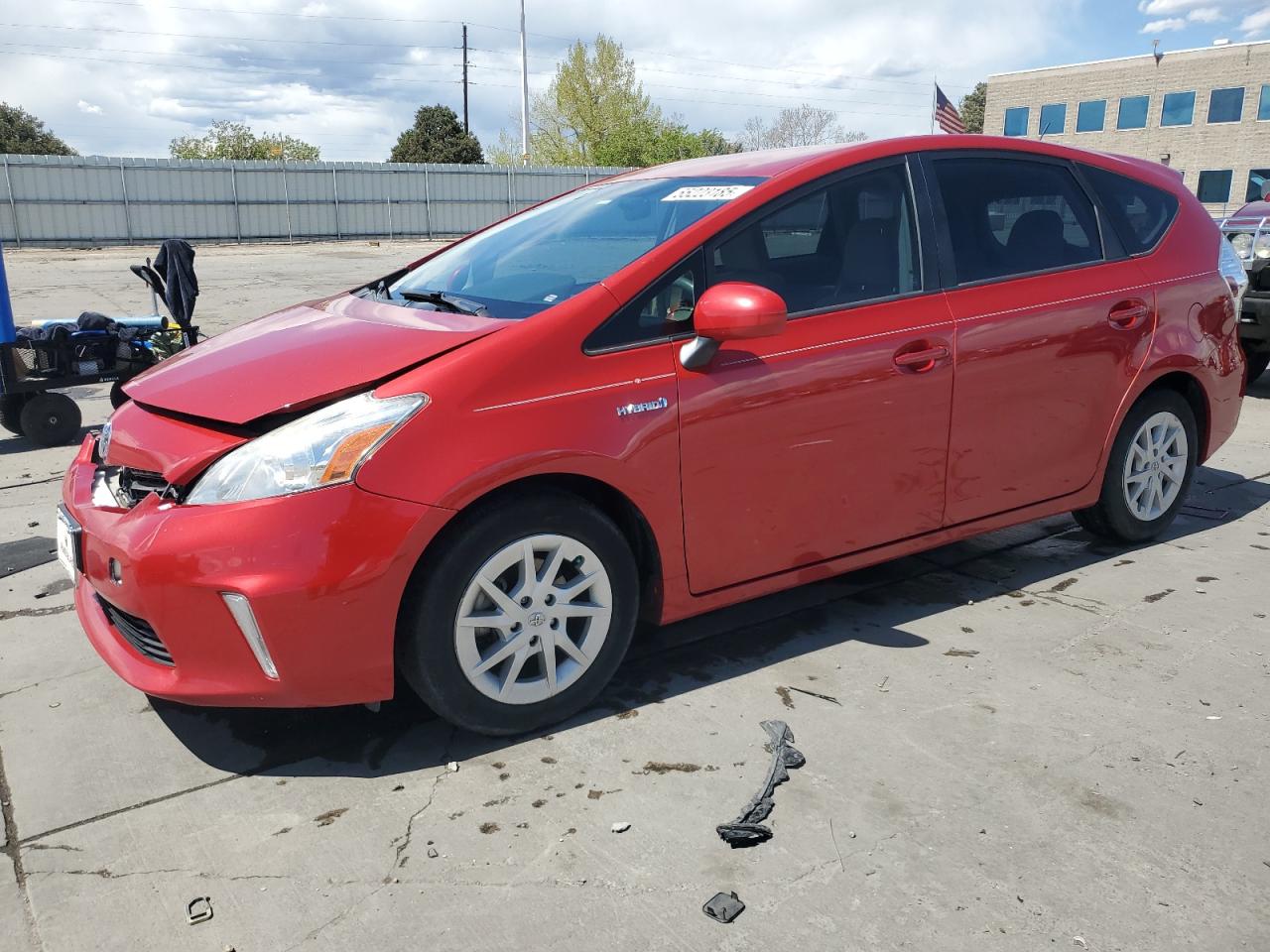 TOYOTA PRIUS V 2012