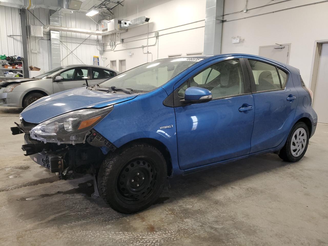 TOYOTA PRIUS C 2018