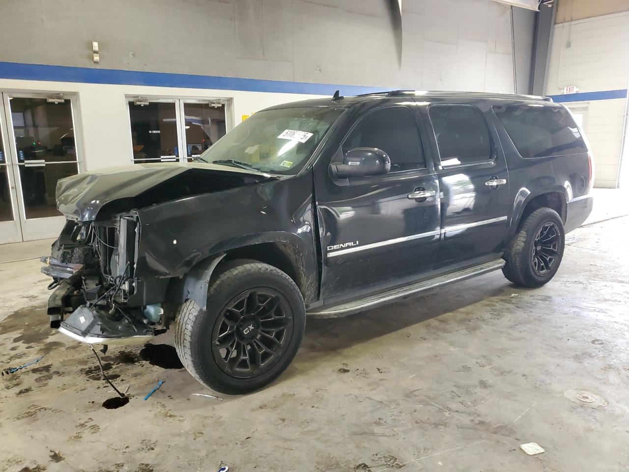 GMC YUKON XL D 2011