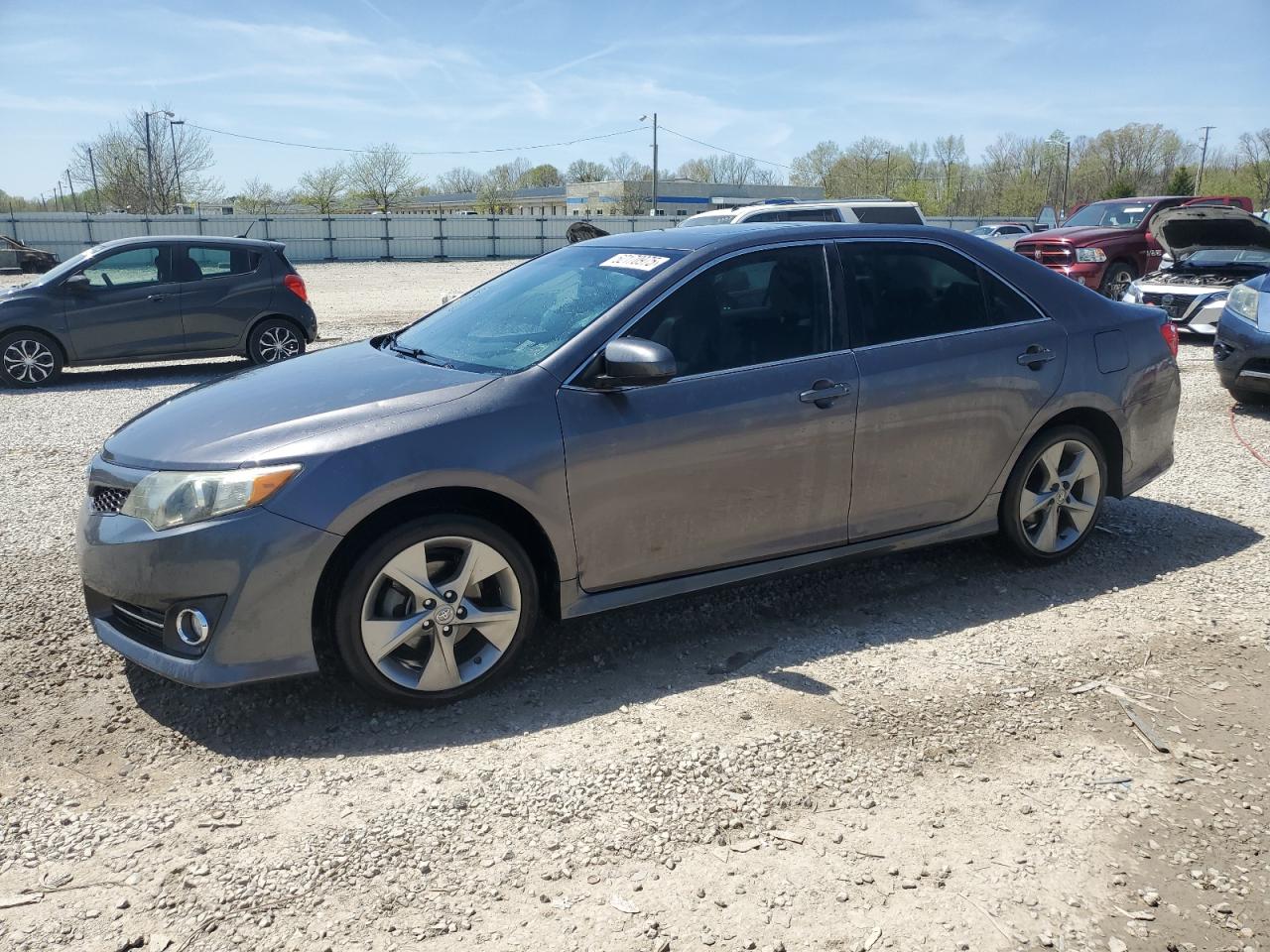 TOYOTA CAMRY L 2014