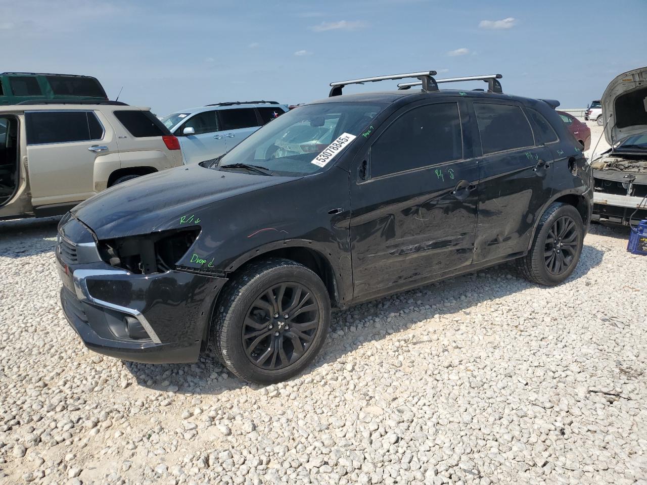 MITSUBISHI OUTLANDER 2017
