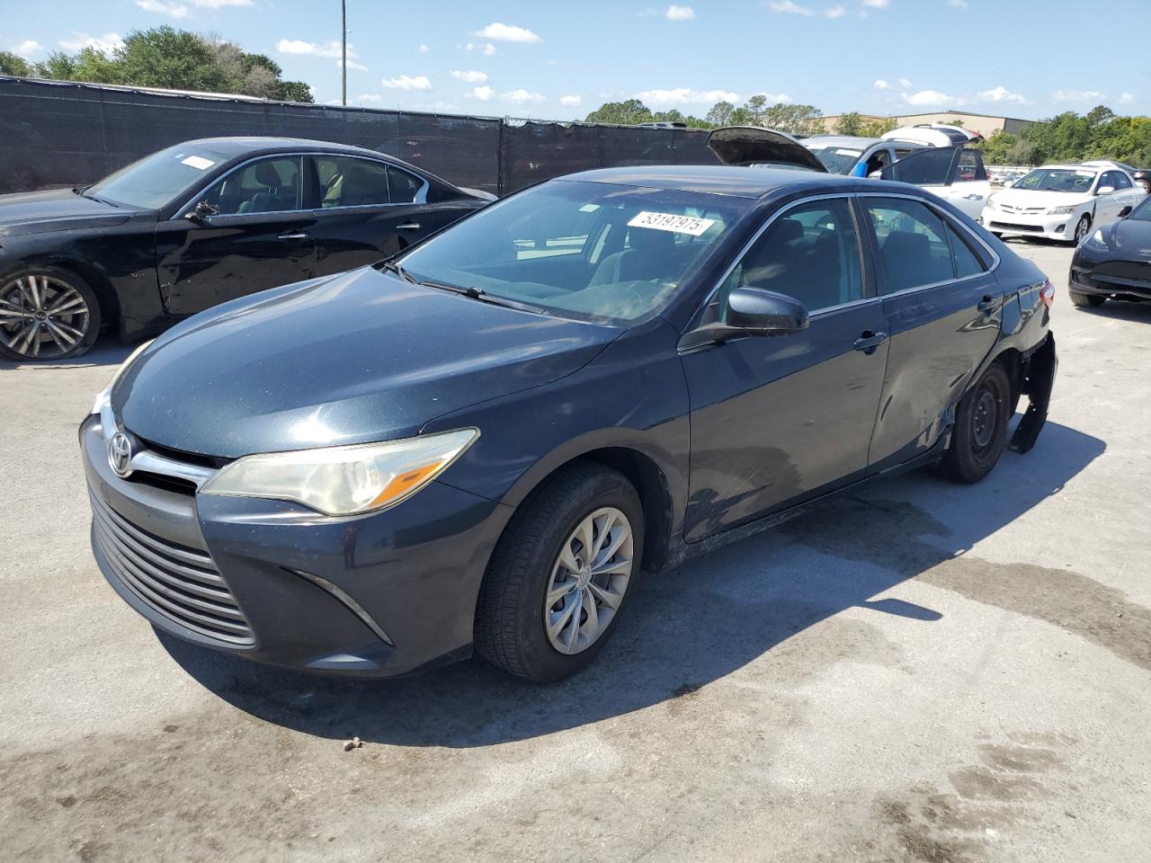 TOYOTA CAMRY LE 2016