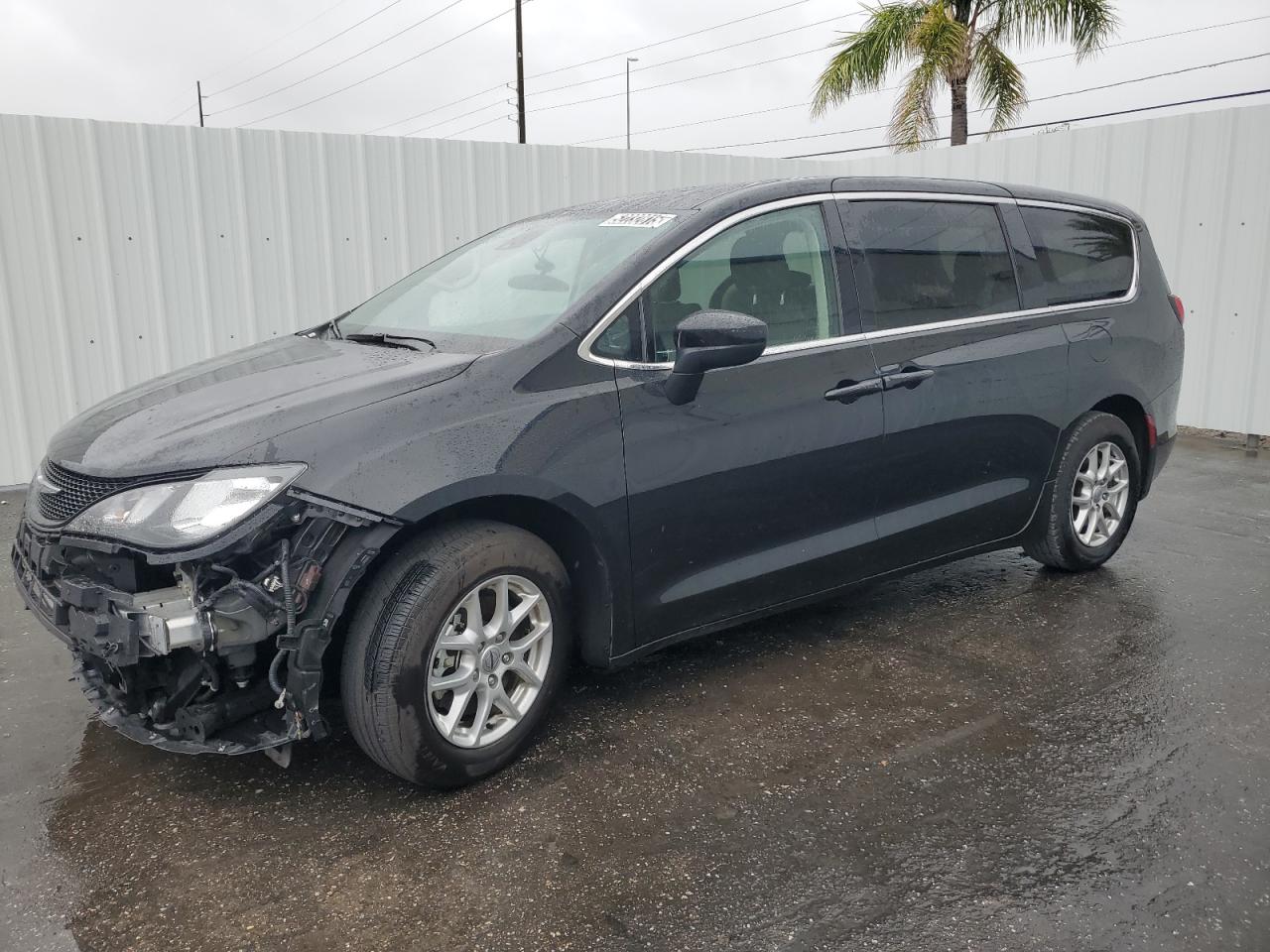 CHRYSLER VOYAGER LX 2023