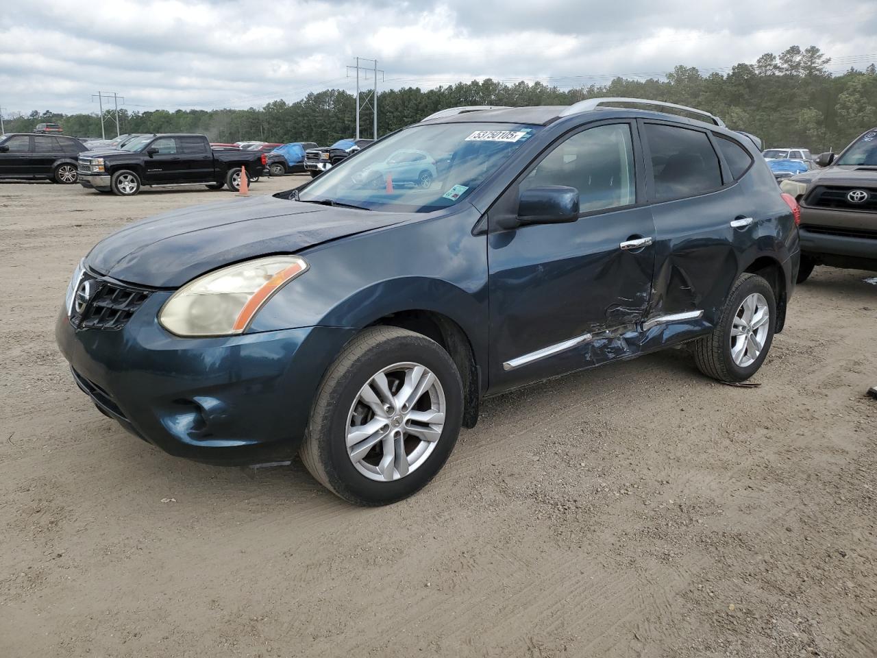 NISSAN ROGUE S 2013