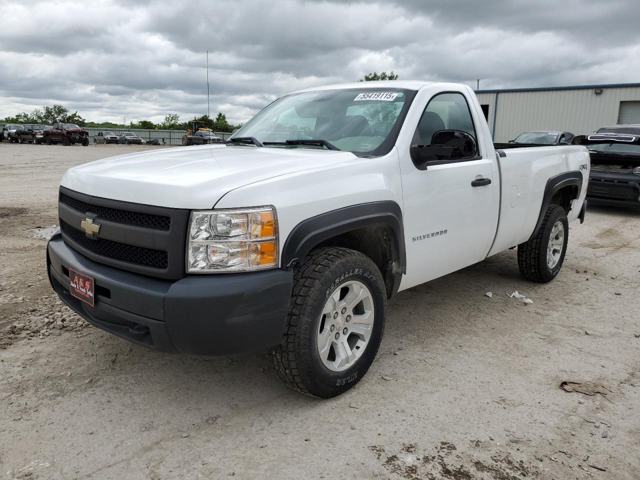 CHEVROLET SILVERADO 2011