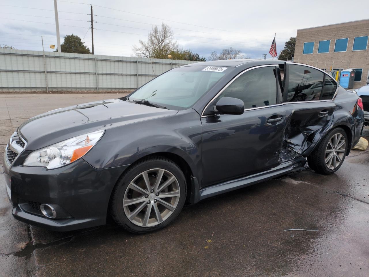 SUBARU LEGACY 2.5 2013