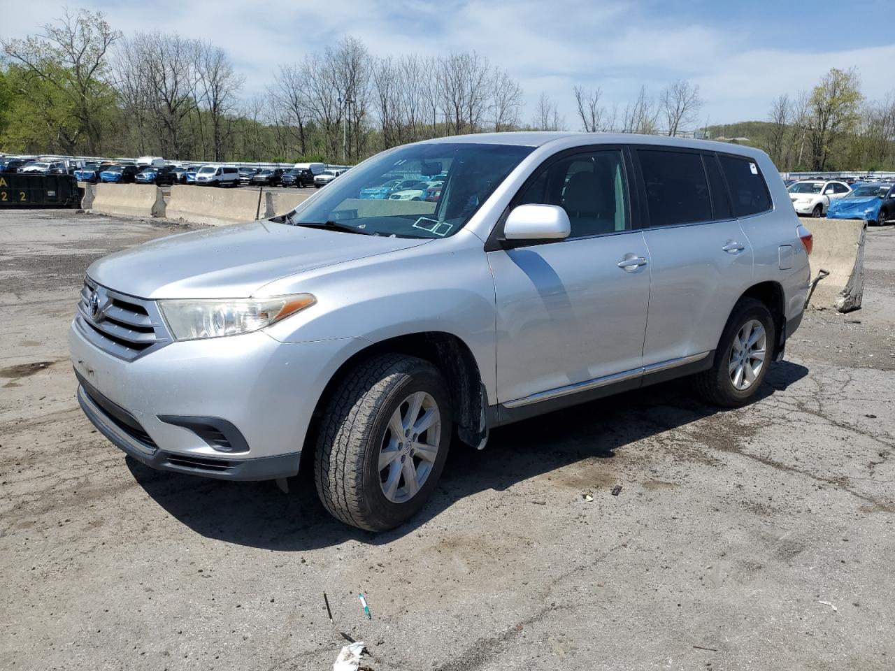 TOYOTA HIGHLANDER 2011