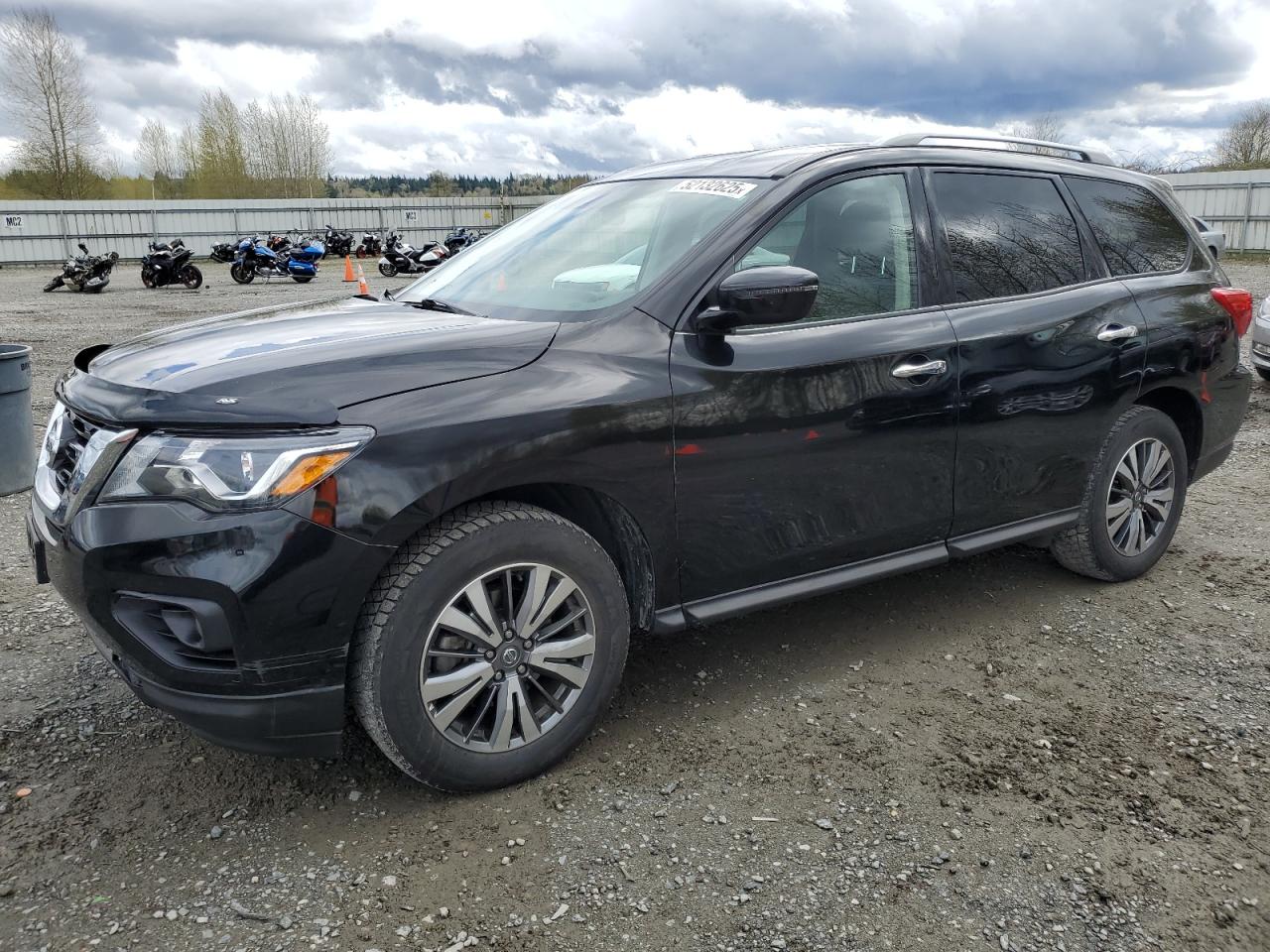 NISSAN PATHFINDER 2020