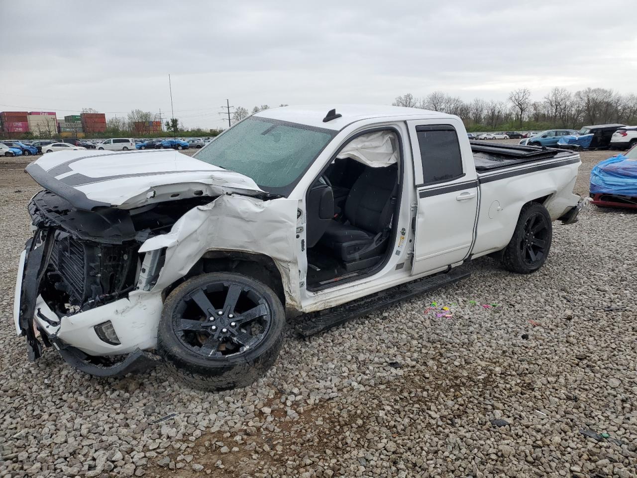 CHEVROLET 1500 2017