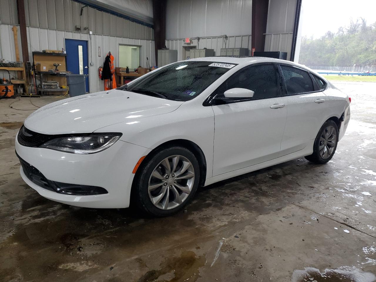 CHRYSLER 200 S 2015