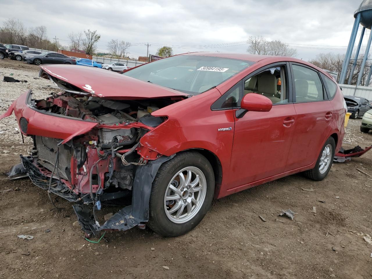 TOYOTA PRIUS V 2014