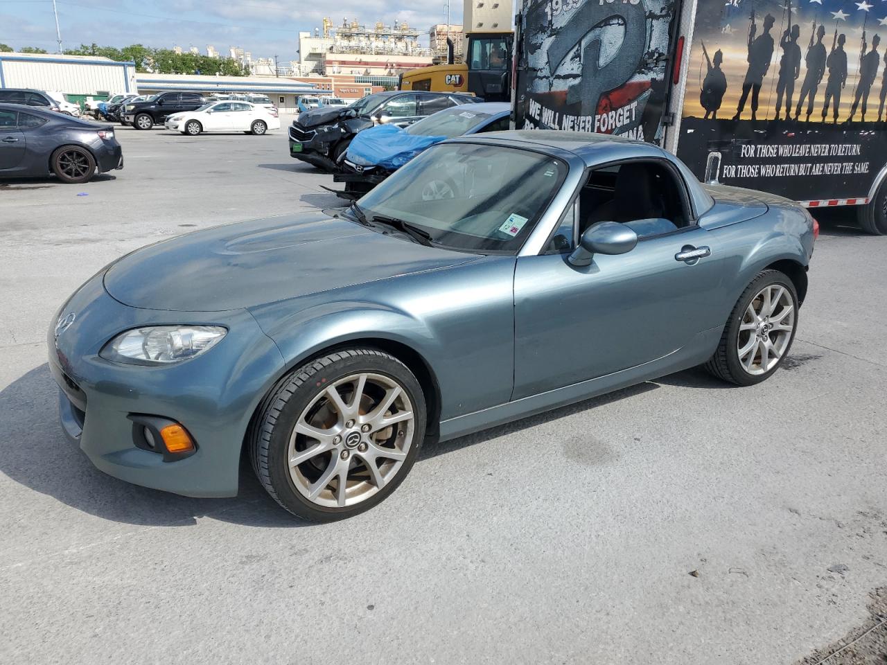MAZDA MX-5 MIATA 2013
