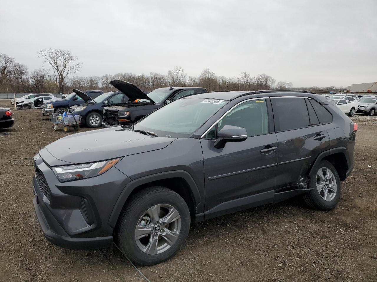 TOYOTA RAV4 XLE 2023