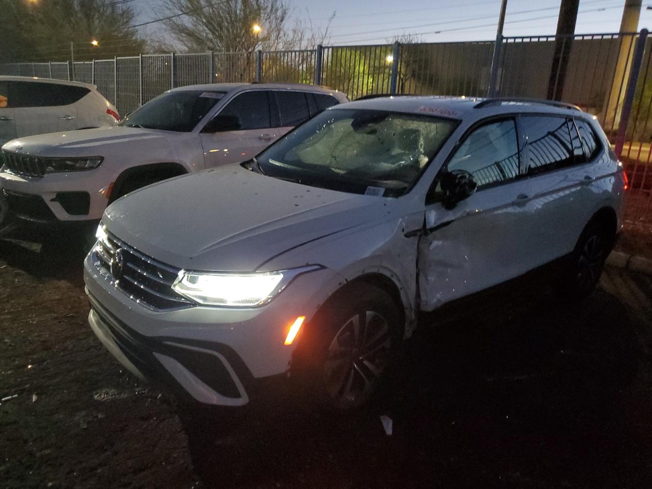 VOLKSWAGEN TIGUAN S 2024