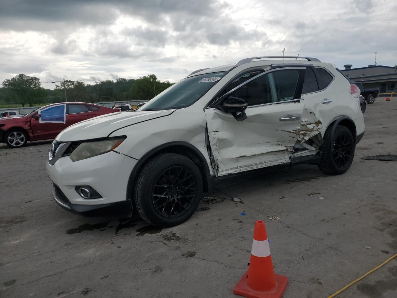 NISSAN ROGUE S 2014