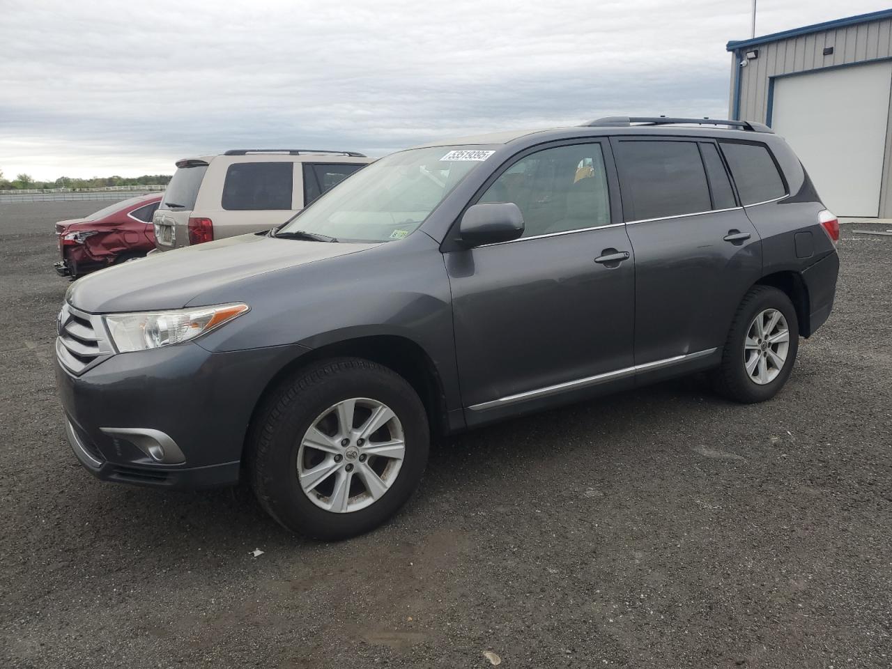 TOYOTA HIGHLANDER 2013