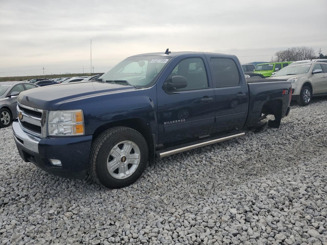 CHEVROLET SILVERADO 2011