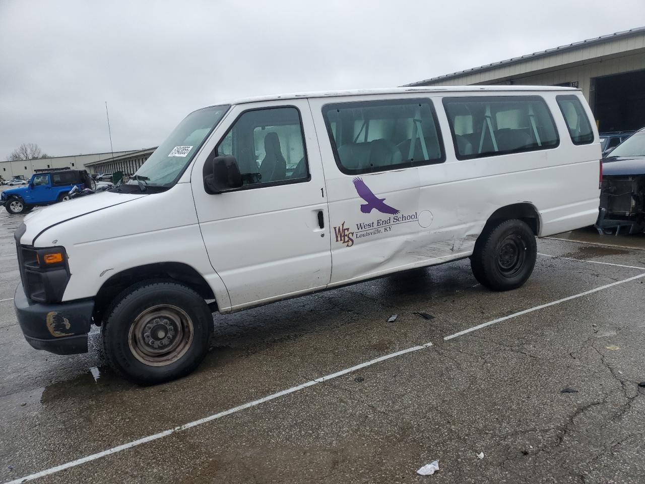 FORD ECONOLINE 2011