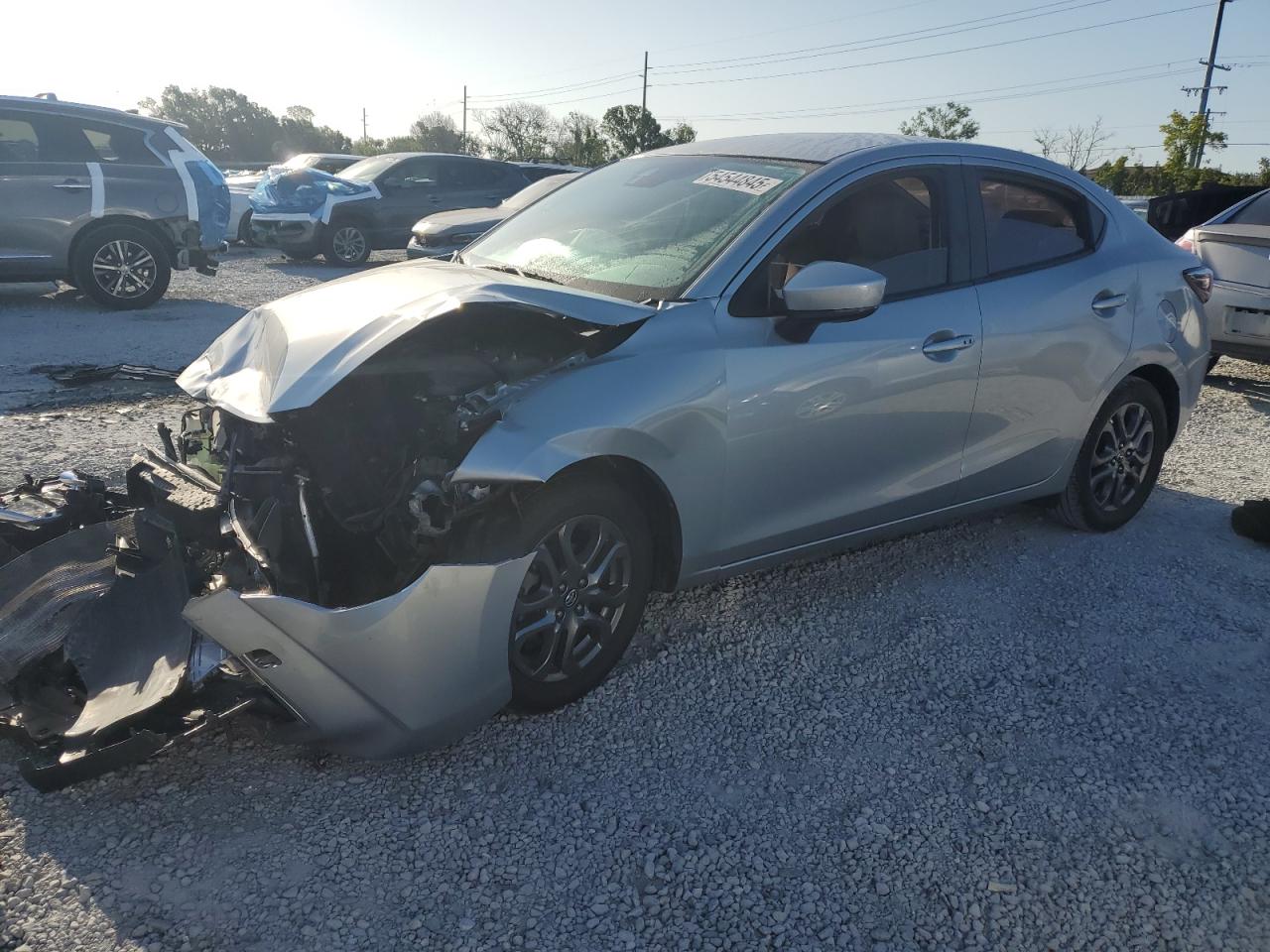 TOYOTA YARIS 2019
