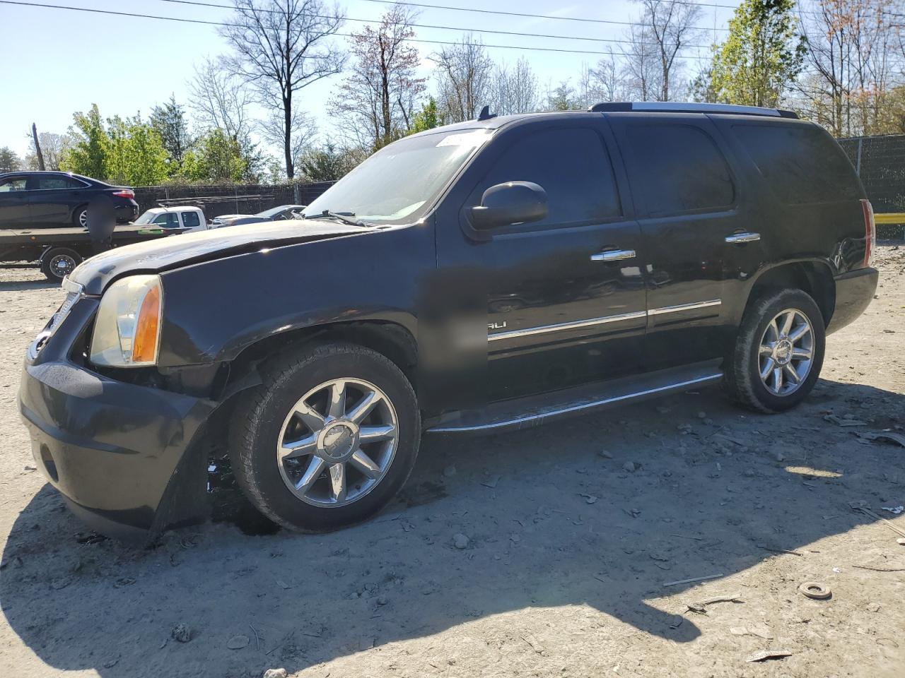 GMC YUKON DENA 2010
