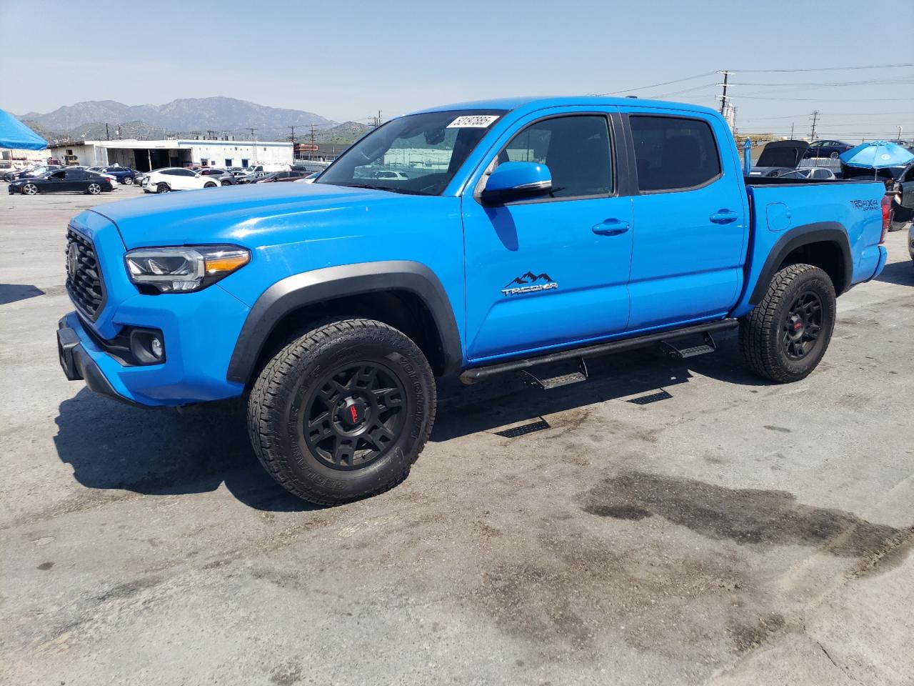 TOYOTA TACOMA DOU 2020